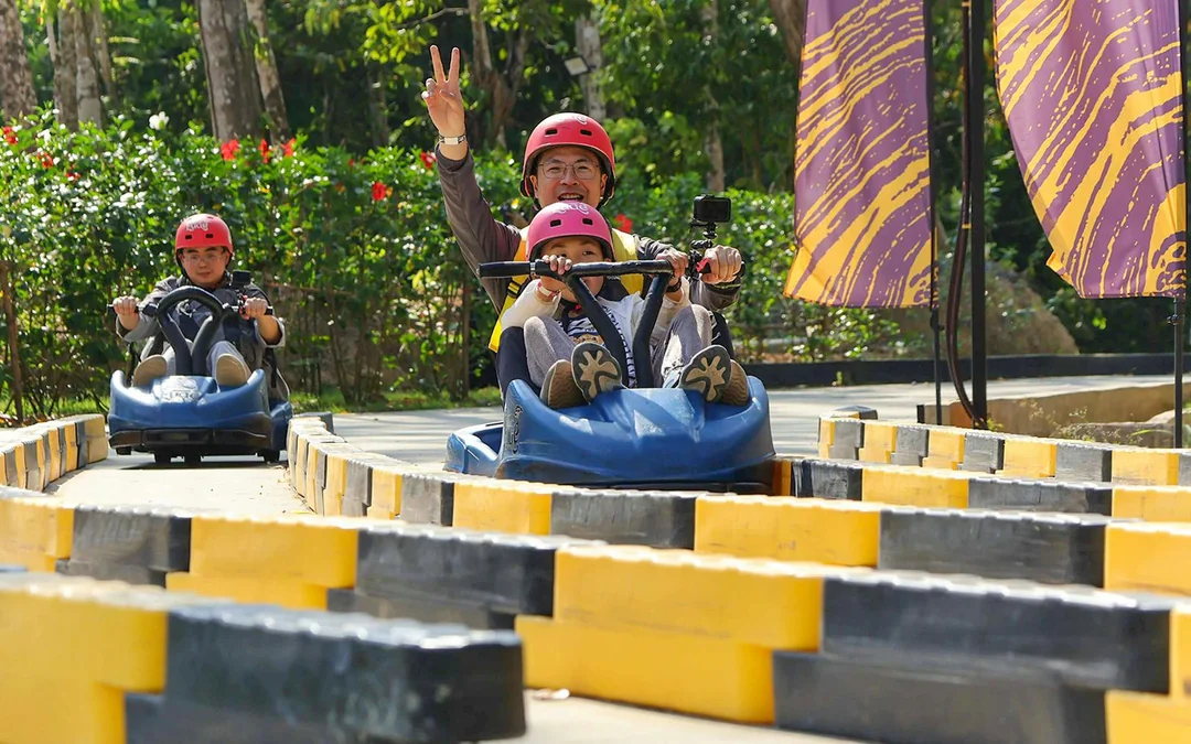 Hanuman World: 32 Platforms Zipline Adventure Image 12