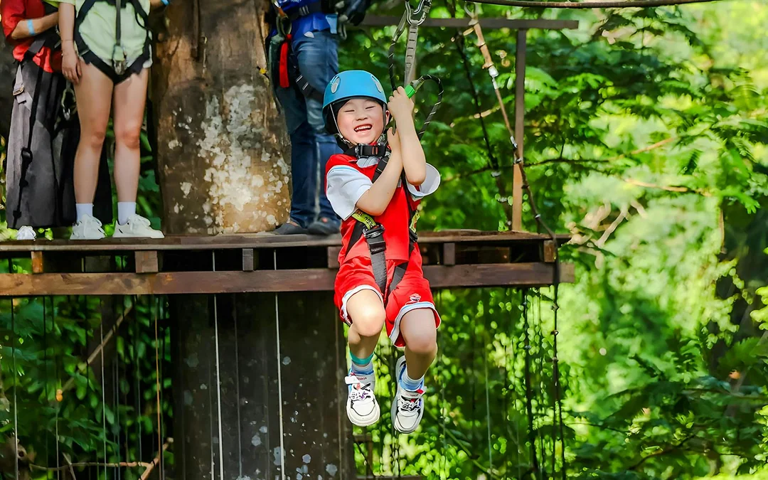 Hanuman World B+ Combo: 18 Zipline Platforms + Roller Zipline + Sky Walk + Meal with Round-Trip Transfers  
 Image 4