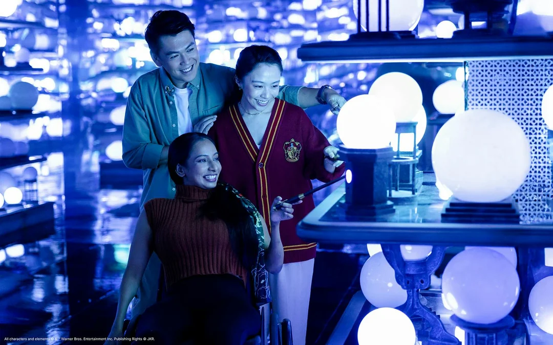 Harry Potter: Visions of Magic Tickets with 10 SGD F&B/Retail Voucher Image 5