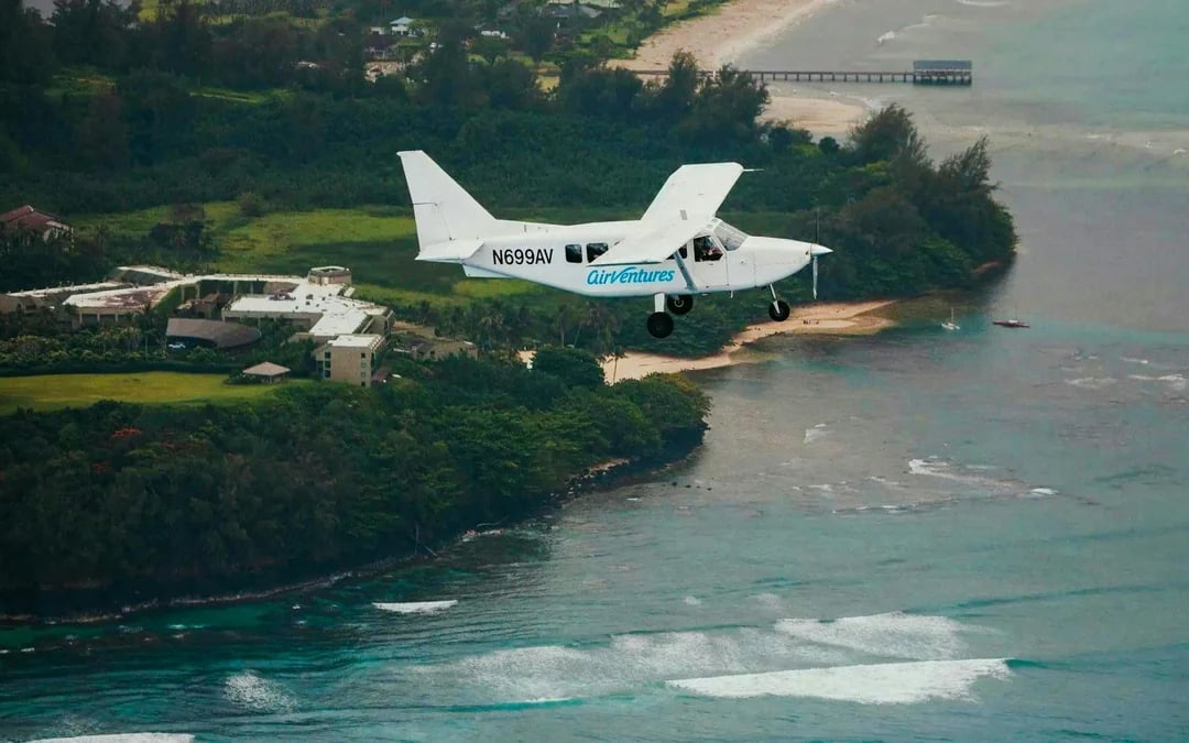 Hawaii Kauai Airplane Tour: Private Charter Tour Image 7