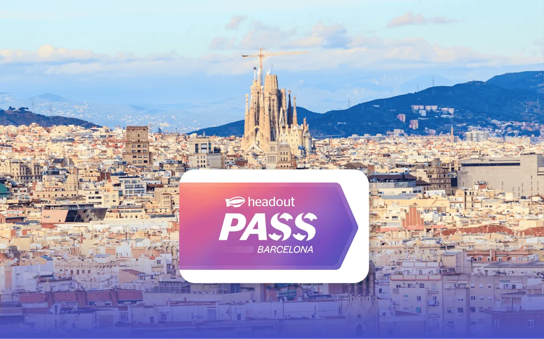 Headout Barcelona Pass: Sagrada Familia, Park Güell, Casa Batllo + Unlimited Public Transport & more Image 1