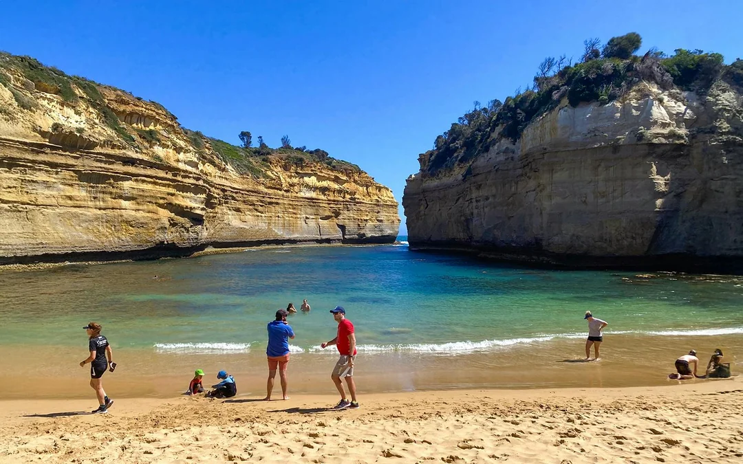 [Headout Exclusive 20% Off] Great Ocean Road & 12 Apostles Full Day Tour with Round-Trip Hotel Transfers
 Image 5