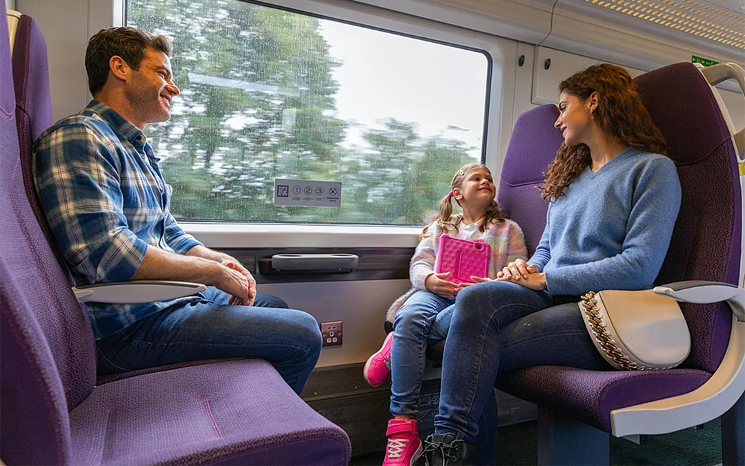 Heathrow Express: One-Way/Round-Trip Train Transfers between Heathrow Airport and London Paddington Image 2