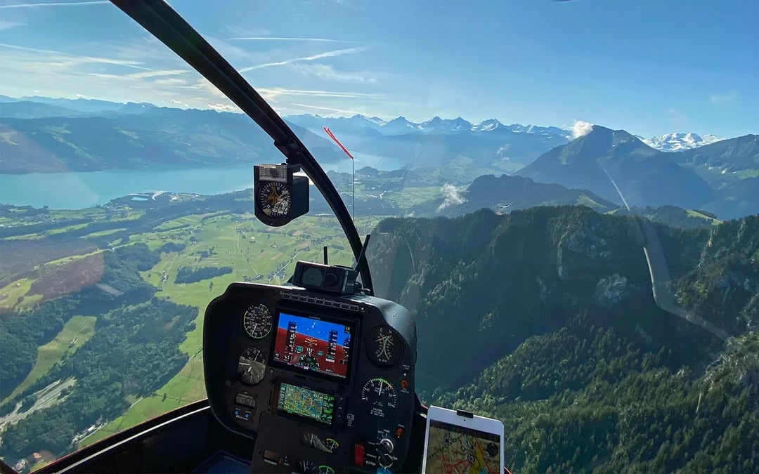 Helicopter Tour over Stockhorn Mountain from Bern-Belp Airport Image 2