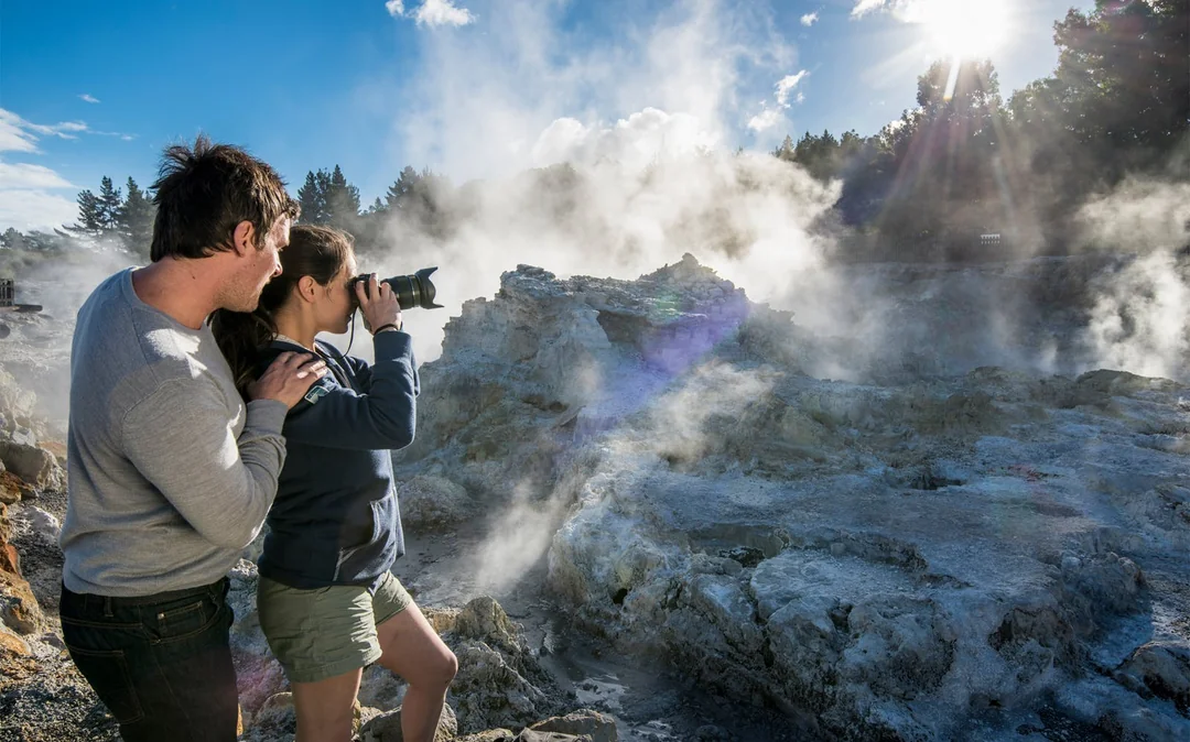 Hell's Gate All-Inclusive: Walk, Mud Bath & Spa Tickets Image 1