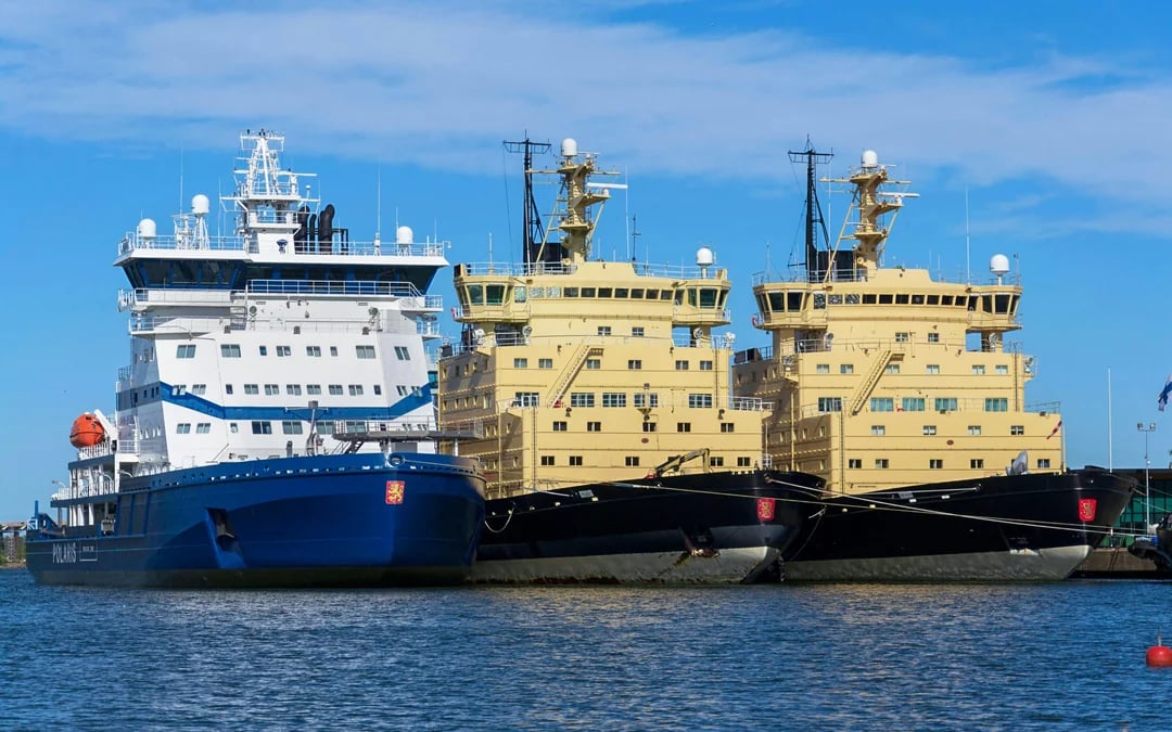 Helsinki City and Outer Islands Guided RIB Boat Tour Image 11
