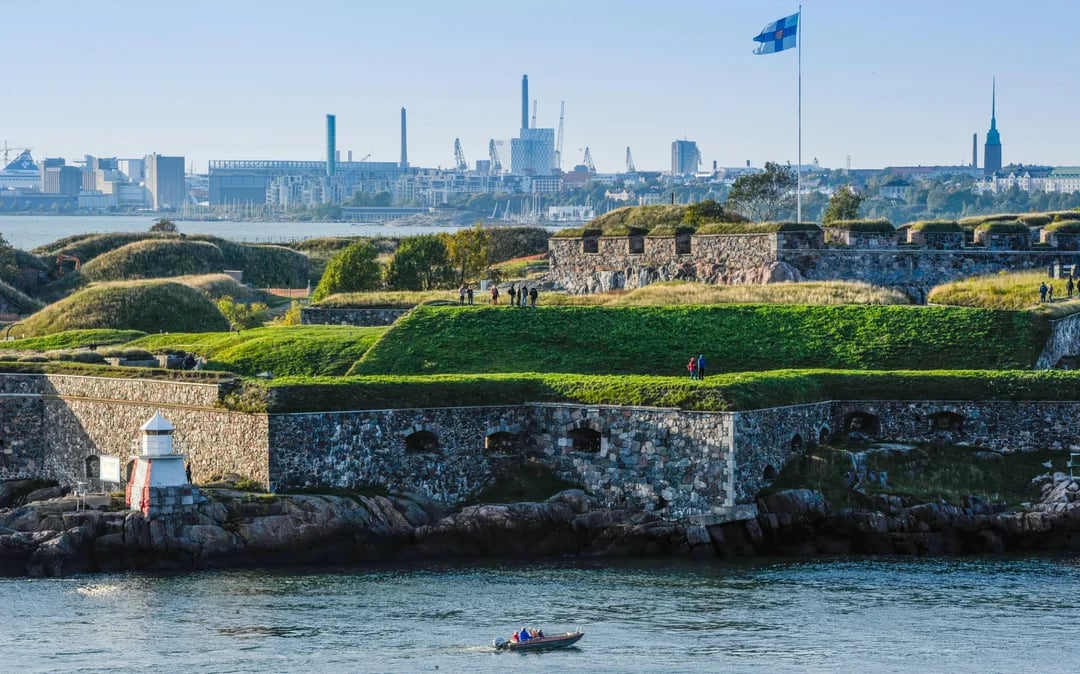 Helsinki City and Outer Islands Guided RIB Boat Tour Image 3