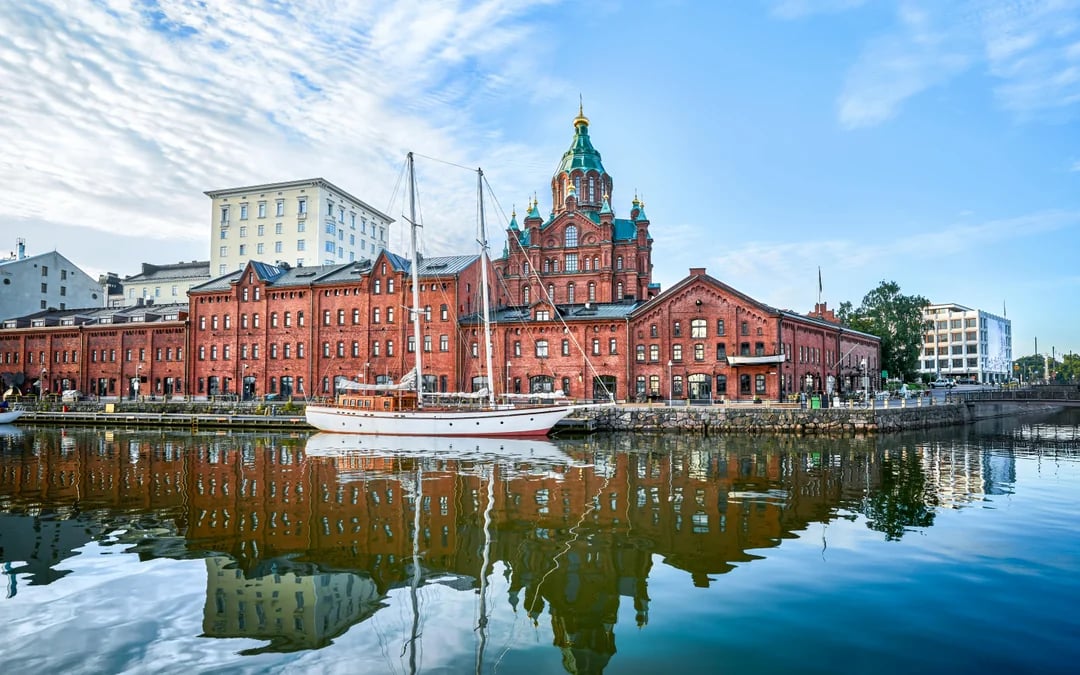Helsinki Private Champagne Cruise with Skyline Views Image 7