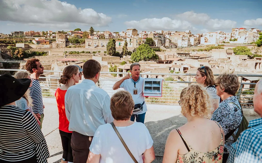 Herculaneum Guided Tour with Skip-the-Line Tickets Image 1