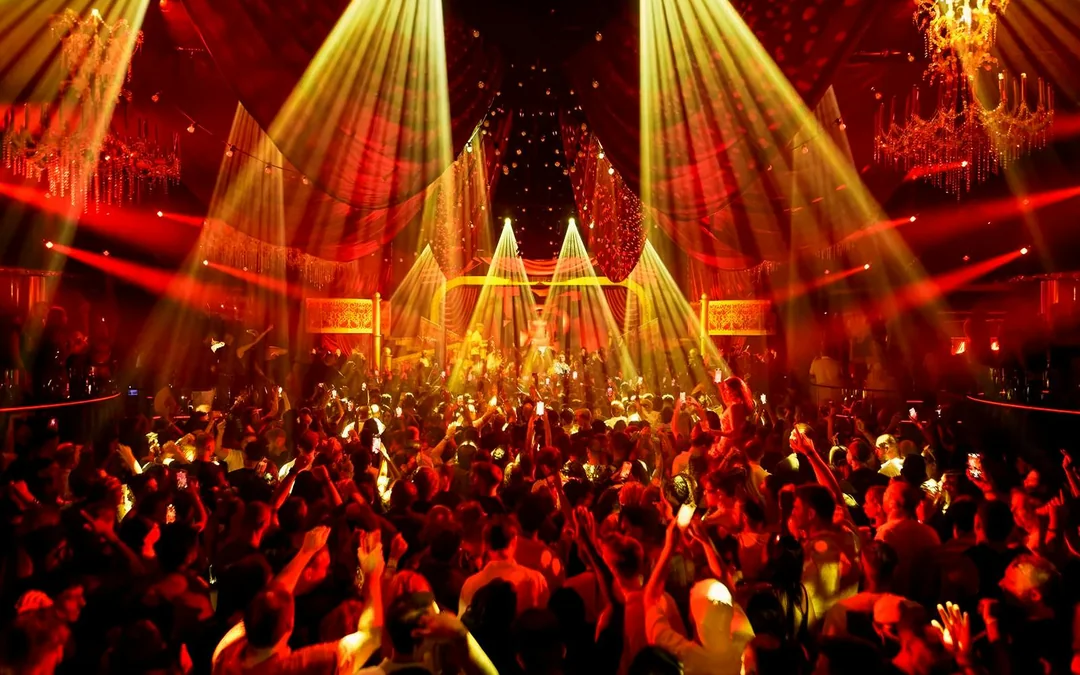 Hï Ibiza on Thursdays: Make the Girls Dance Tickets Image 3