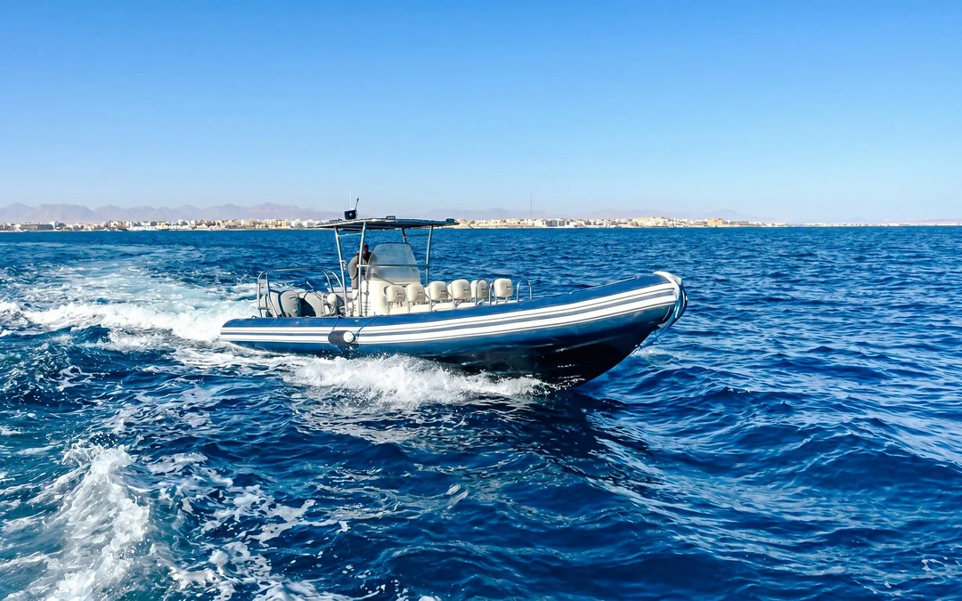 High-Speed Sea Taxi Tour to Orange Bay or Magawish with Round-Trip Hotel Transfers Image 10