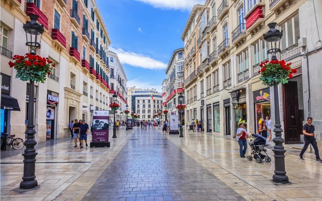 Highlights of Malaga: Self-Guided City Exploration Game Image 2