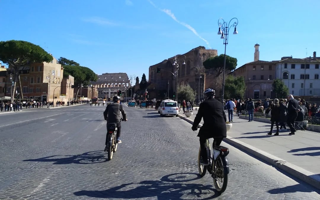 Highlights of Rome City Bike Tour Image 10
