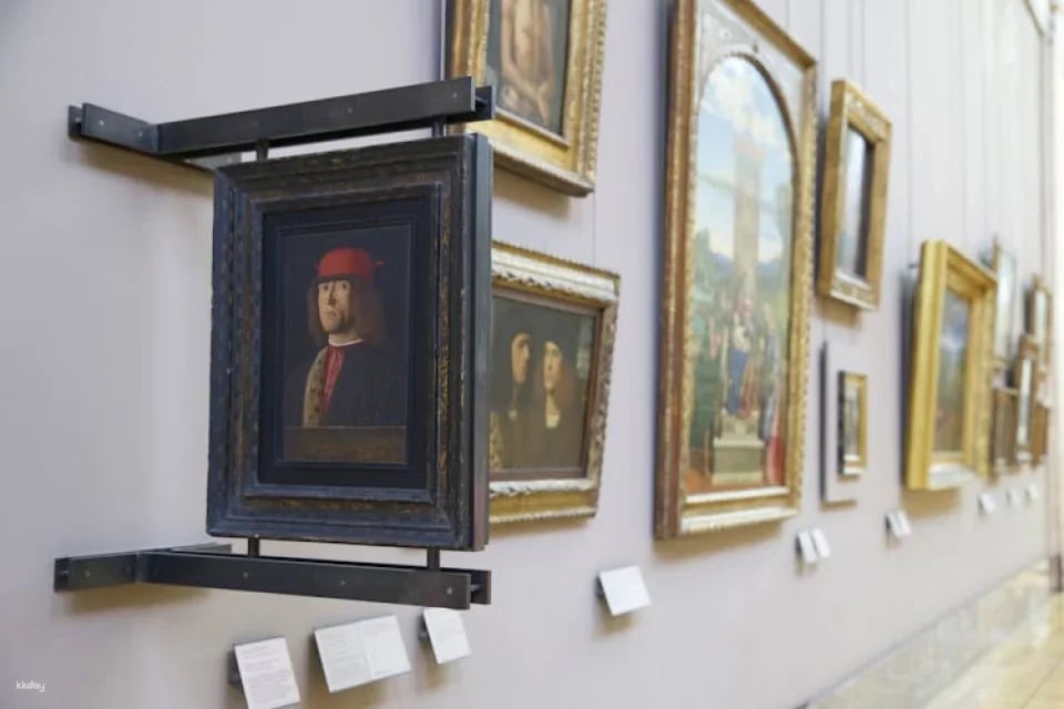 Highlights of the Louvre Group Tour