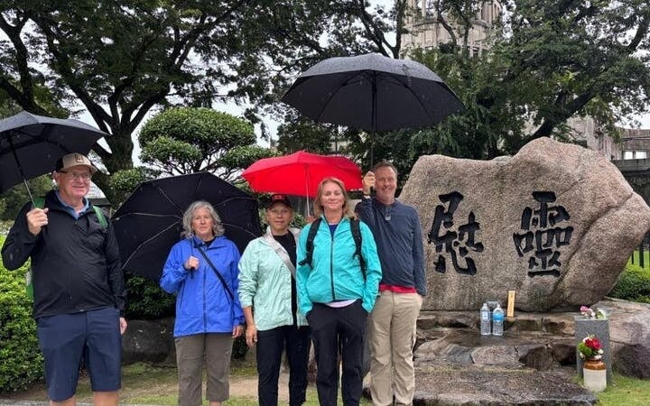 Hiroshima Atomic Bomb Dome and Peace Memorial Museum Guided Tour Image 3