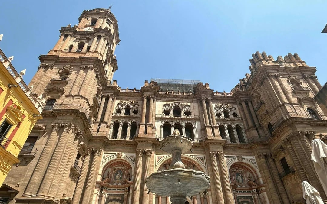 Historic Málaga Walking Tour: Picasso & Iconic Landmarks Image 2