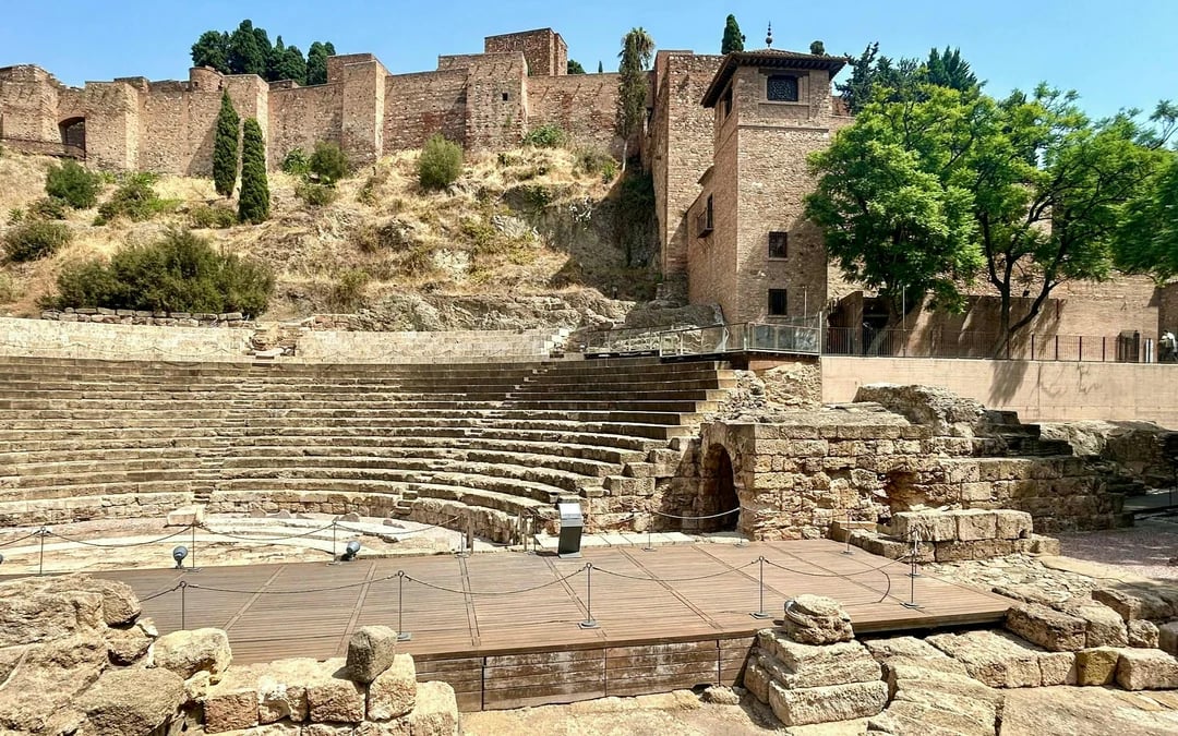 Historic Málaga Walking Tour: Picasso & Iconic Landmarks Image 3