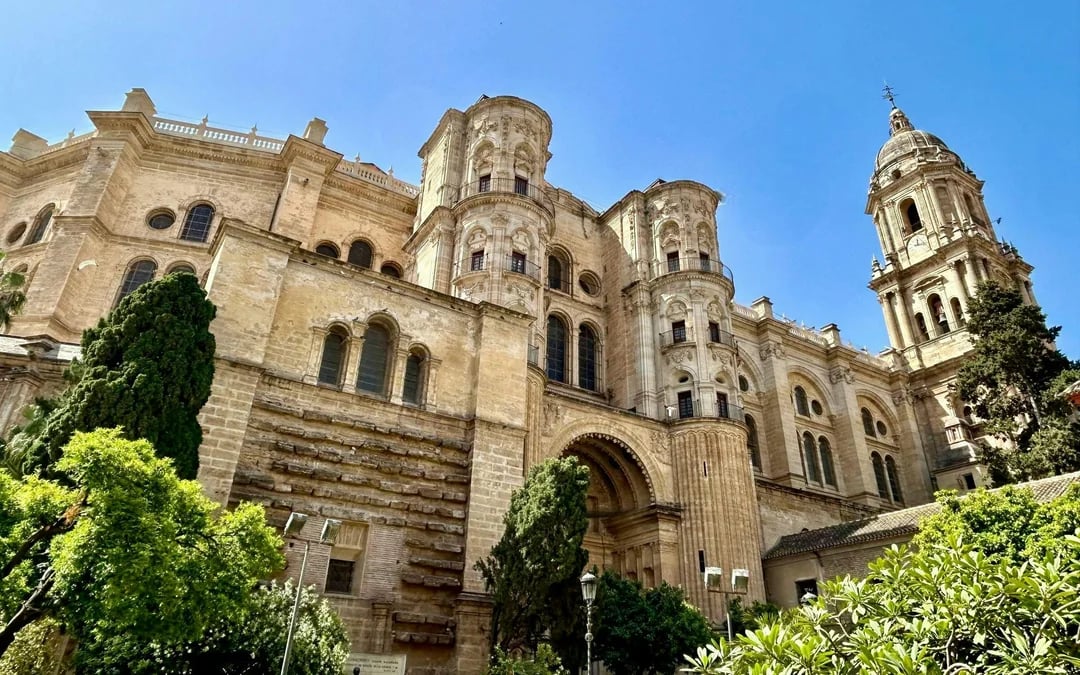Historic Málaga Walking Tour: Picasso & Iconic Landmarks Image 6