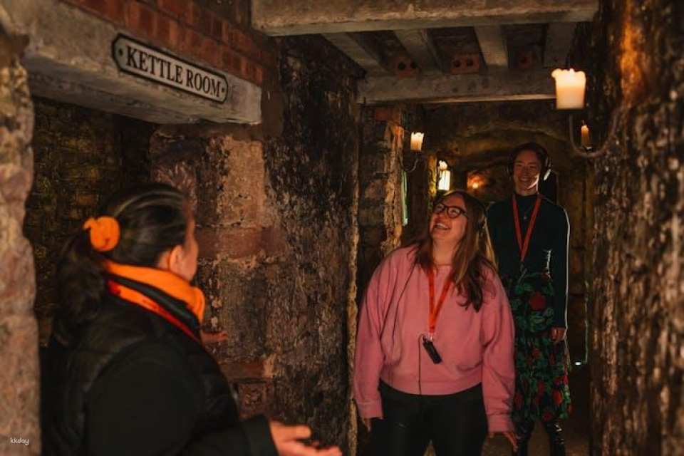 Historic underground walking tour of Edinburgh