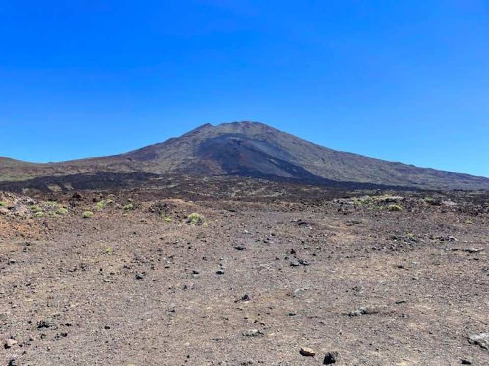 Historic Volcanoes Hiking Tour