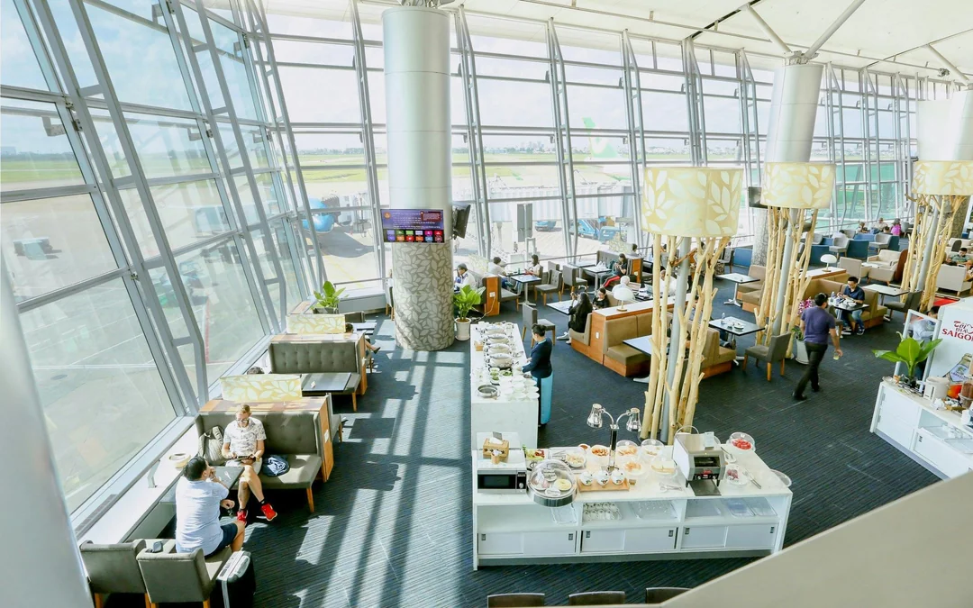Ho Chi Minh Tan Son Nhat International Airport: Rose Business Lounge at Terminal 2 Image 4