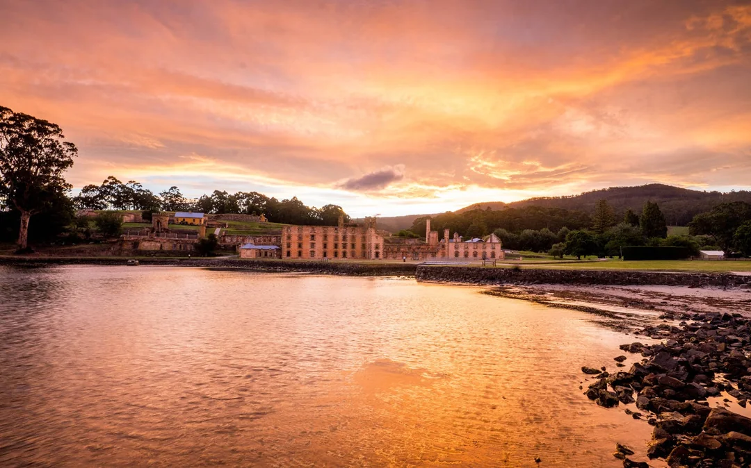 Hobart to Port Arthur Bus Service Image 2