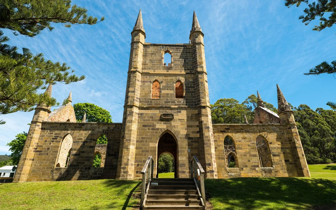 Hobart to Port Arthur Bus Service Image 4