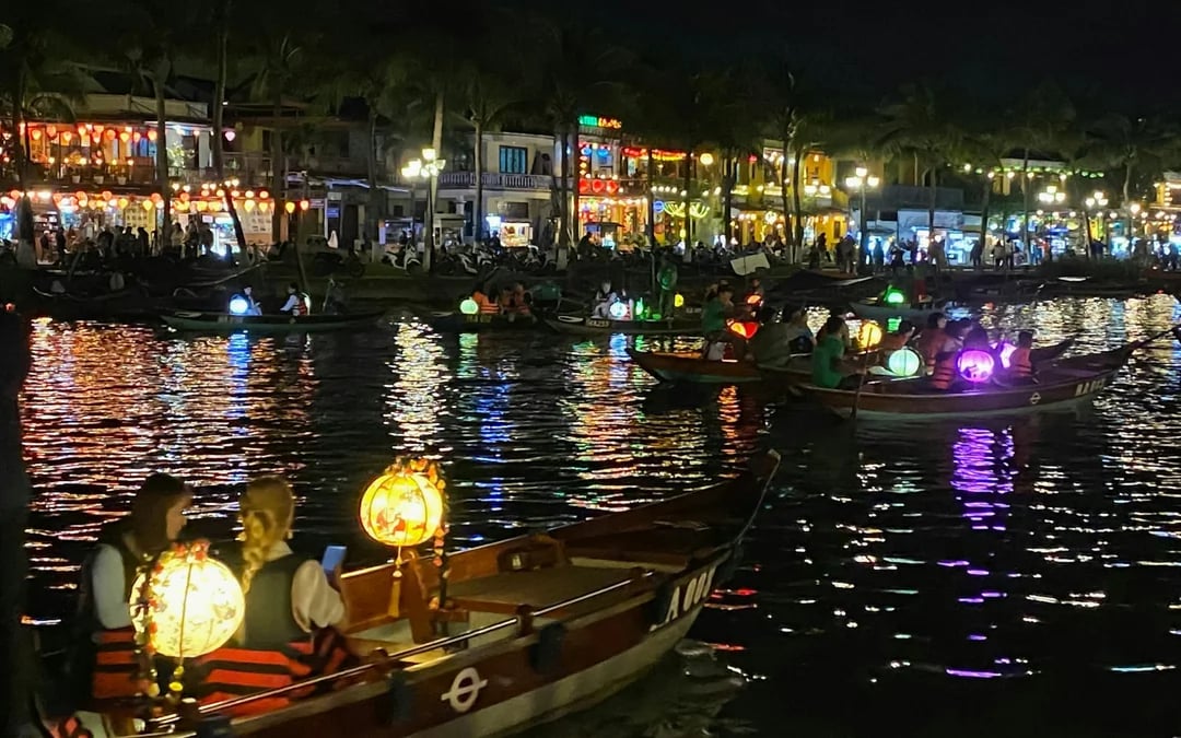 Hoi An Water Coconut Forest Basket Boat Ride with DIY Workshop and BBQ Food Tour Image 9