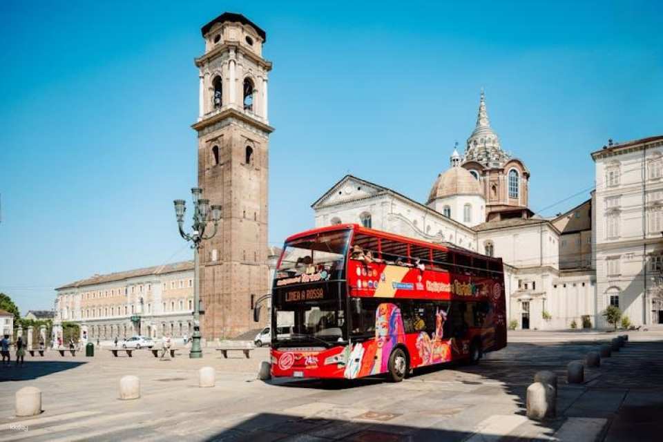 Hop-on hop-off Turin bus 24 and 48-hour tickets