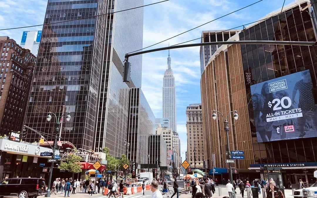 Hudson Yards Guided Walking Tour with Edge Observation Deck Tickets Image 10