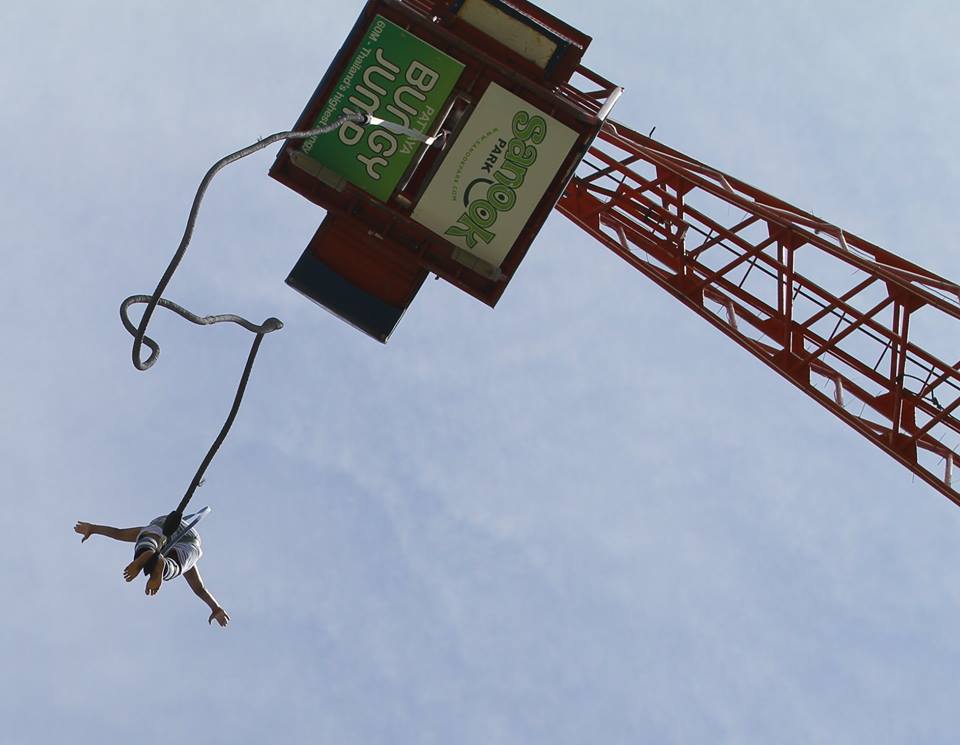Human Slingshot and Bungy Jump at Sanook Park Pattaya