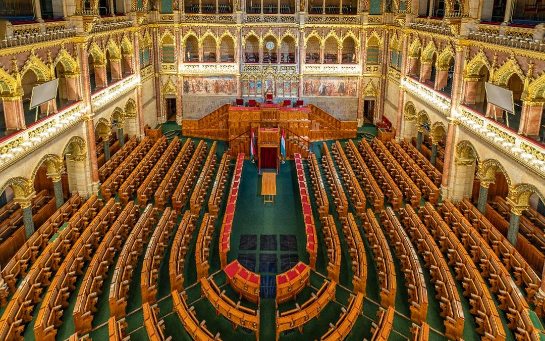 Hungarian Parliament Audio Guided Tour Image 3