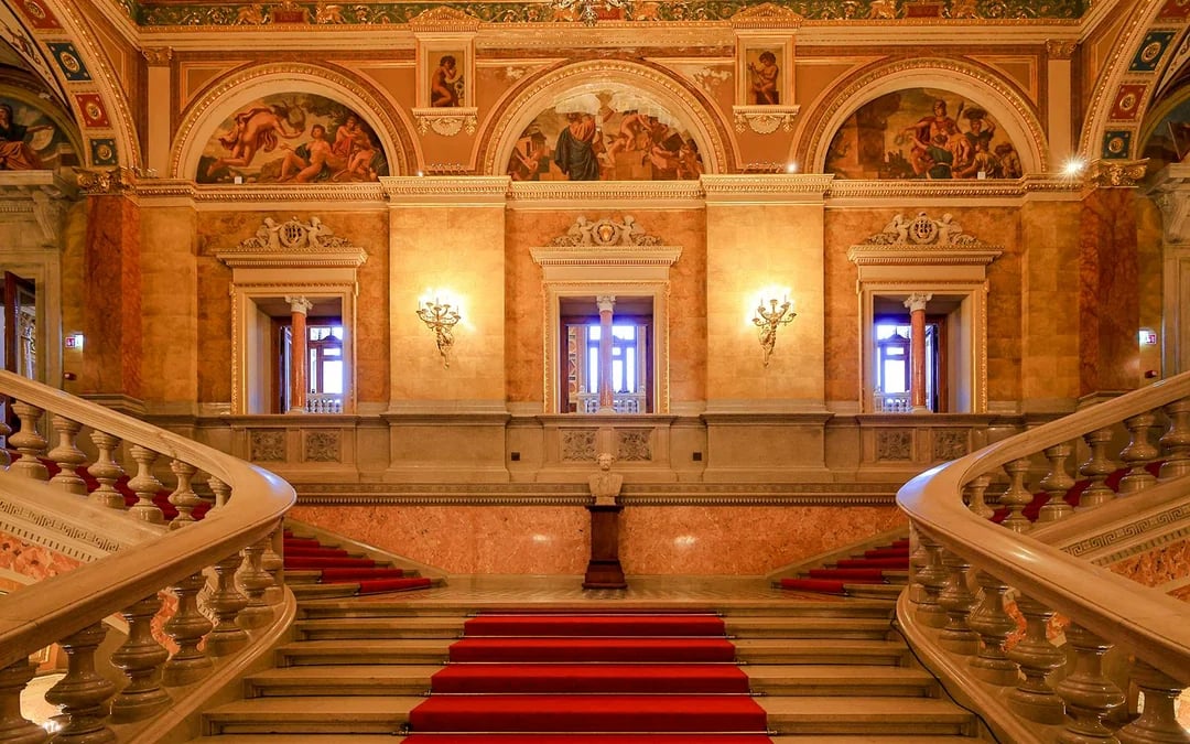 Hungarian State Opera House Guided Tour Image 5