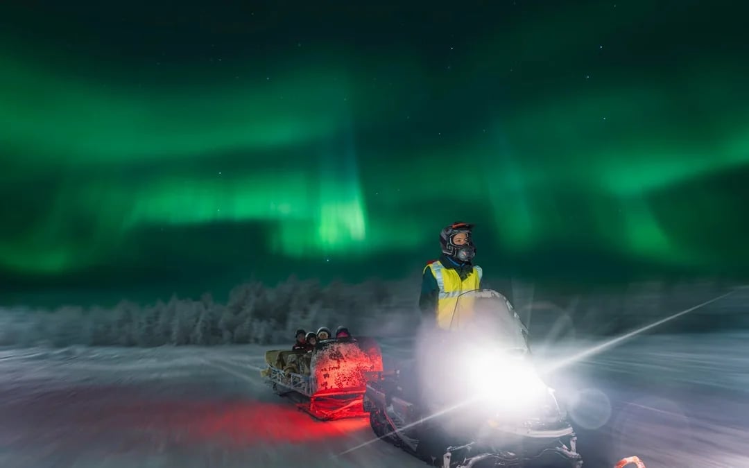 Hunting Northern Lights with Sleigh Ride Image 2