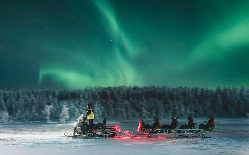 Hunting Northern Lights with Sleigh Ride Image 5