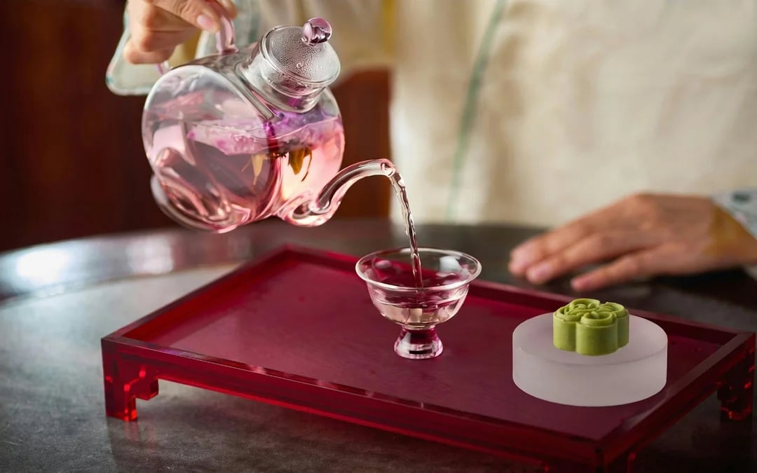 Huxinting Teahouse Tea Experience Image 7