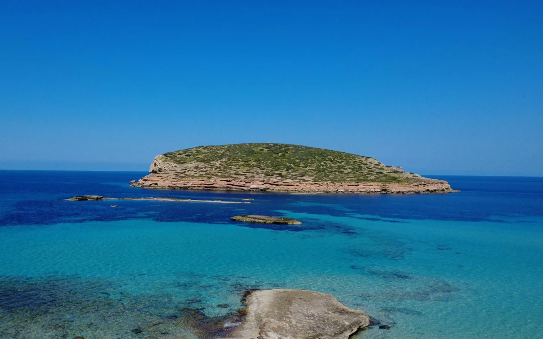 Ibiza Daytime Beach-Hopper Cruise with Water Sports Beach Stops and Unlimited Drinks Image 5