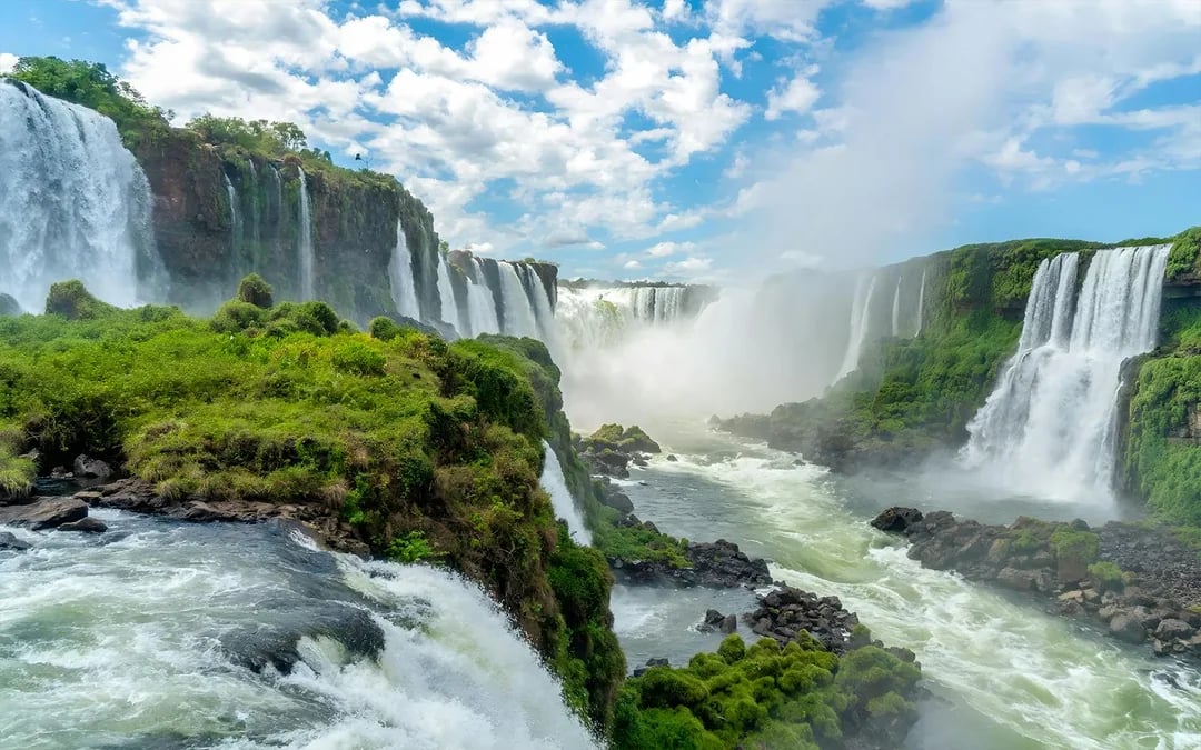 Iguaçu Falls Brazilian Side Tour with Macuco Safari Boat Ride Image 4