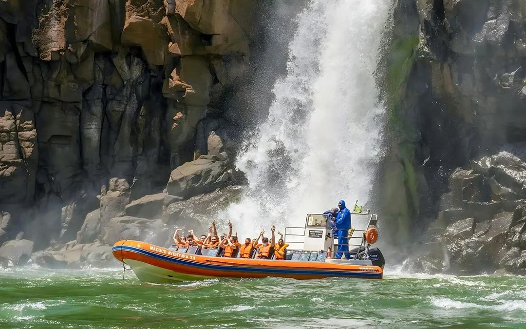 Iguaçu Falls Brazilian Side Tour with Macuco Safari Boat Ride Image 8
