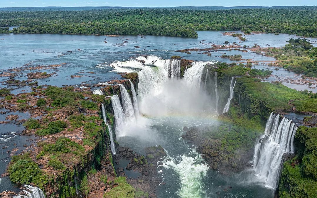 Iguazú Falls Helicopter Ride Image 6