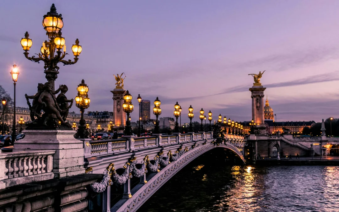 Illumination Tour of Paris and Eiffel Tower Summit (Reserved Access) Image 3