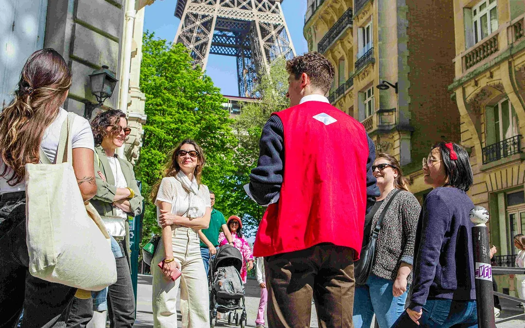 Illumination Tour of Paris and Eiffel Tower Summit (Reserved Access) Image 8