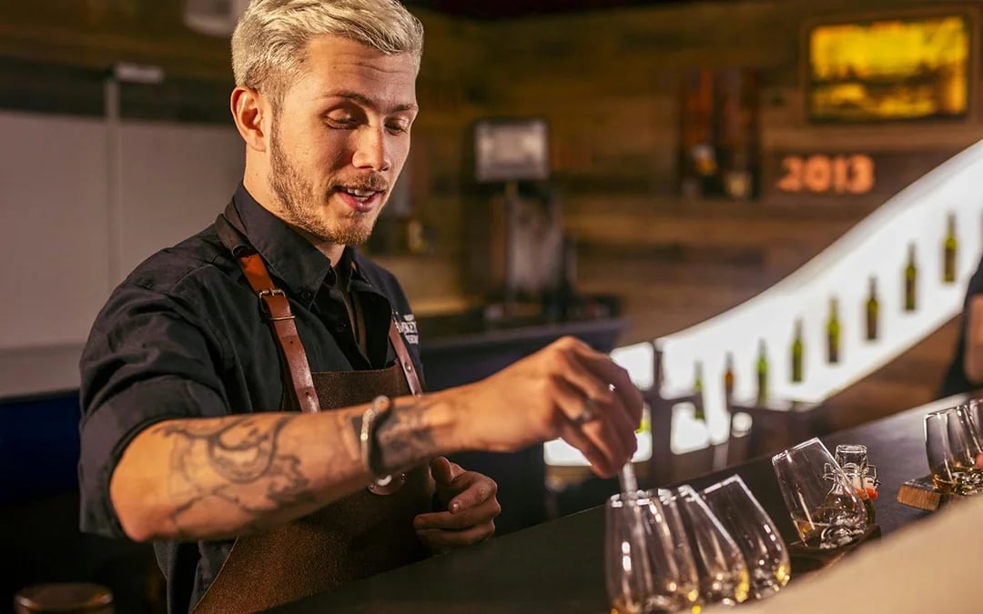 Irish Whiskey Museum - Blending Experience Image 2