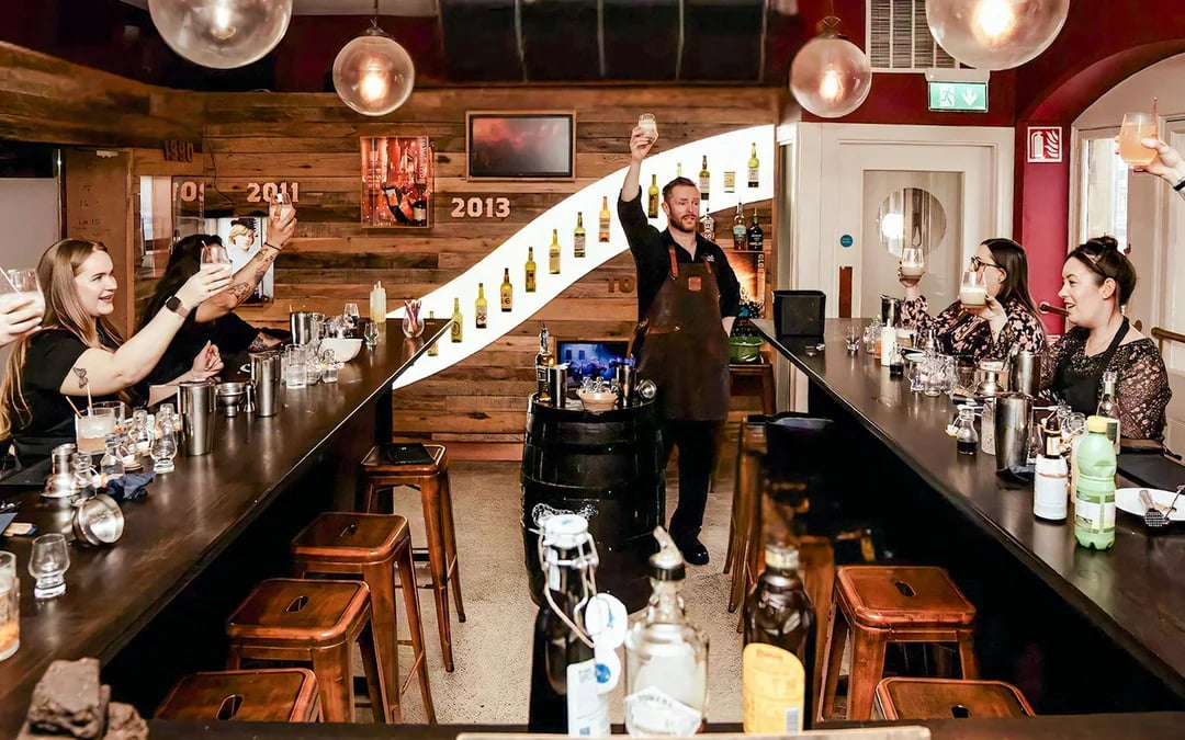Irish Whiskey Museum - Cocktail Masterclass Image 5