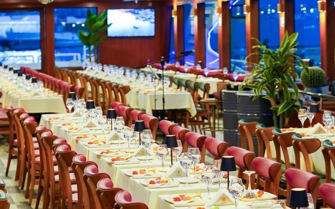 Istanbul Bosphorus Dinner Cruise with Turkish Night Show and Unlimited Soft Drinks Image 9