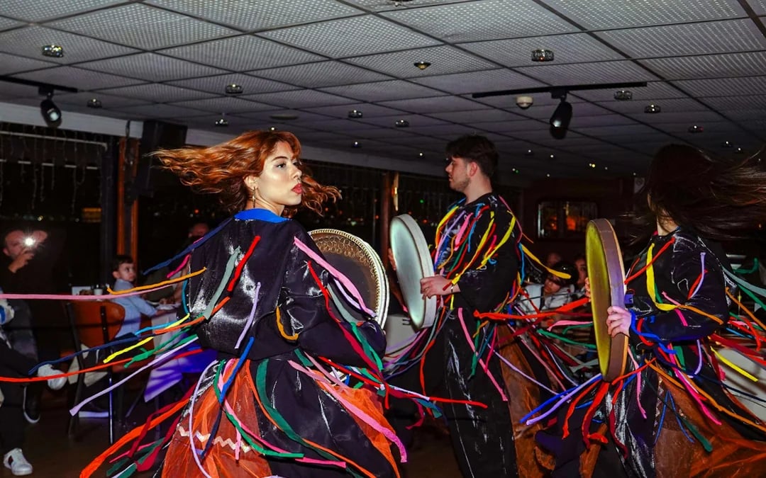 Istanbul Bosphorus Dinner Cruise with Unlimited Alcoholic Drinks and Turkish Night Show Image 3