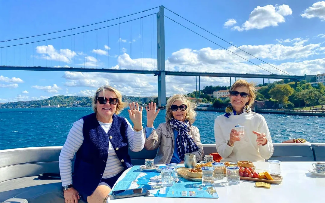 Istanbul Guided Tour with Bosphorus Yacht Cruise Image 2
