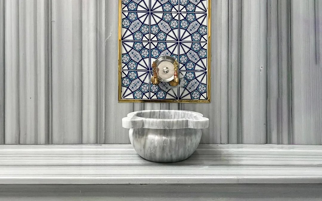 Istanbul: Historic Sifa Turkish Bath in Sultanahmet Square Image 3