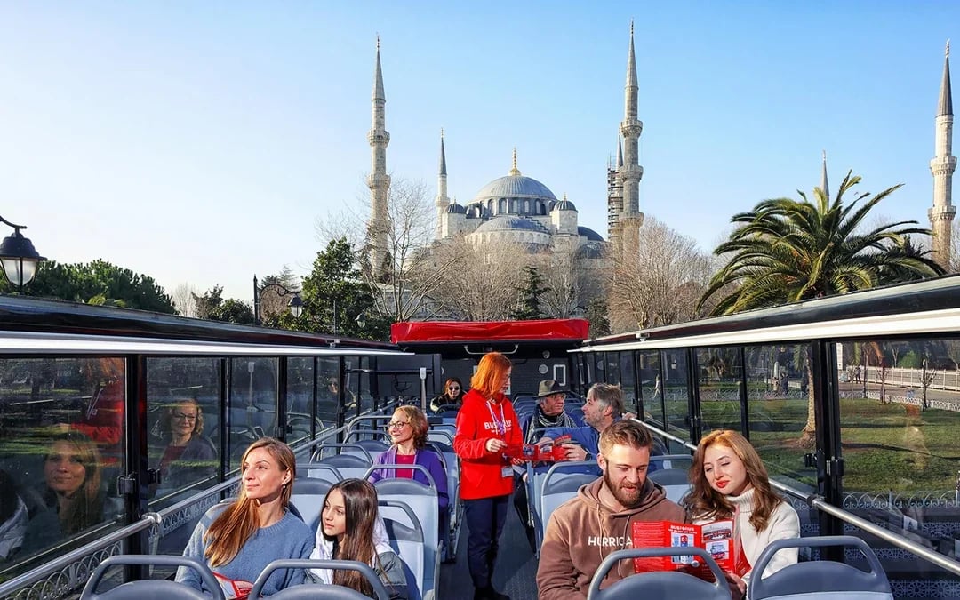 Istanbul Hop-on Hop-off Bus Tour Image 7
