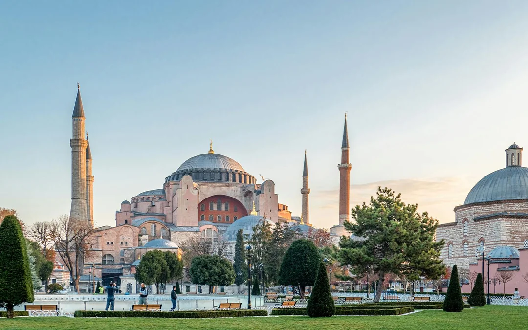 Istanbul Mosques Private Guided Tour: Hagia Sophia, Süleymaniye & Blue Mosque Image 3